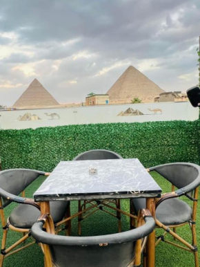 flower pyramids view